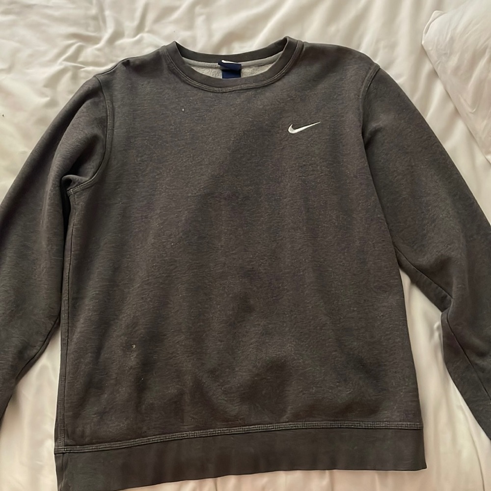 Nike crewneck